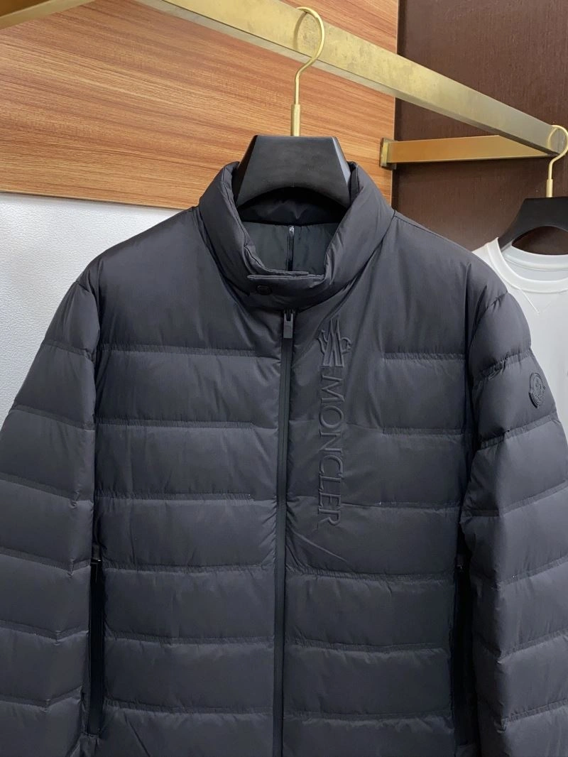 Moncler Down Jackets RelaxedFit 144325
