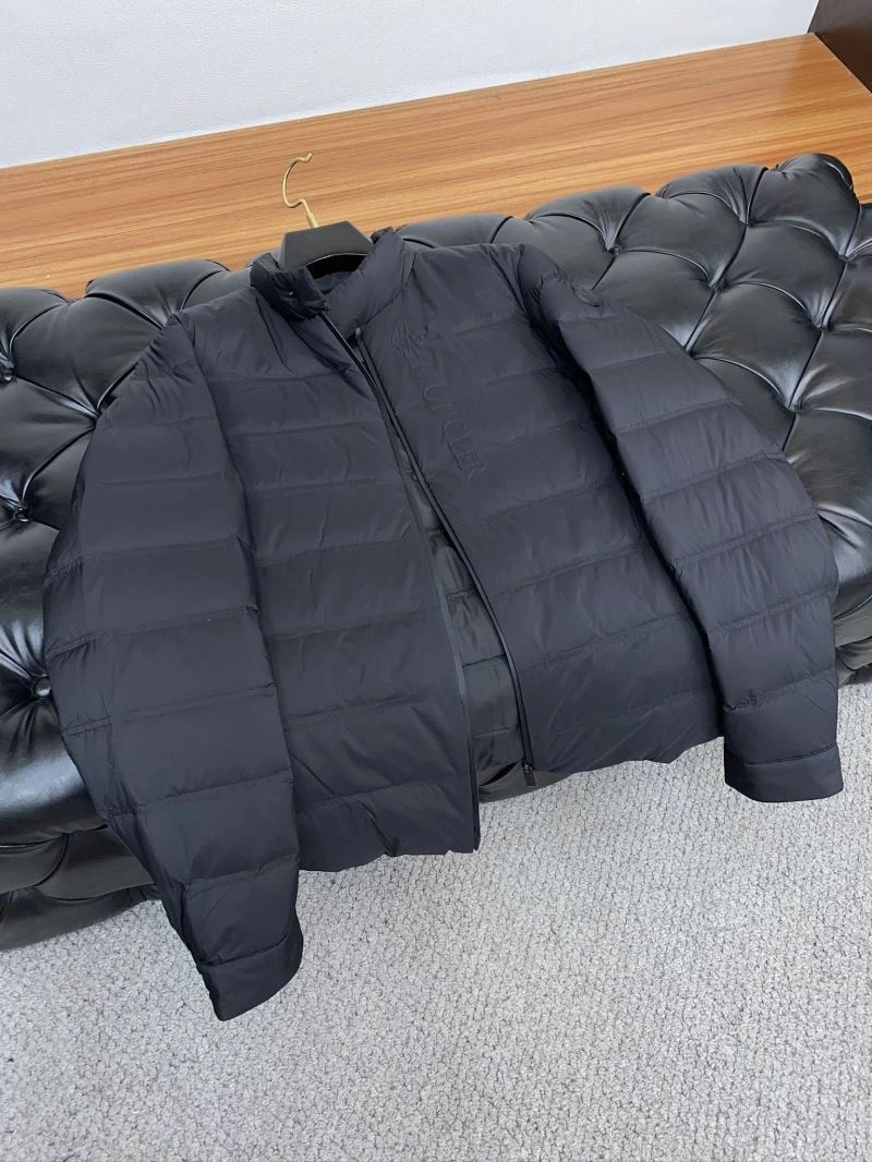 Moncler Down Jackets RelaxedFit 144325