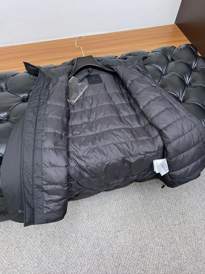 Moncler Down Jackets Durable 144288