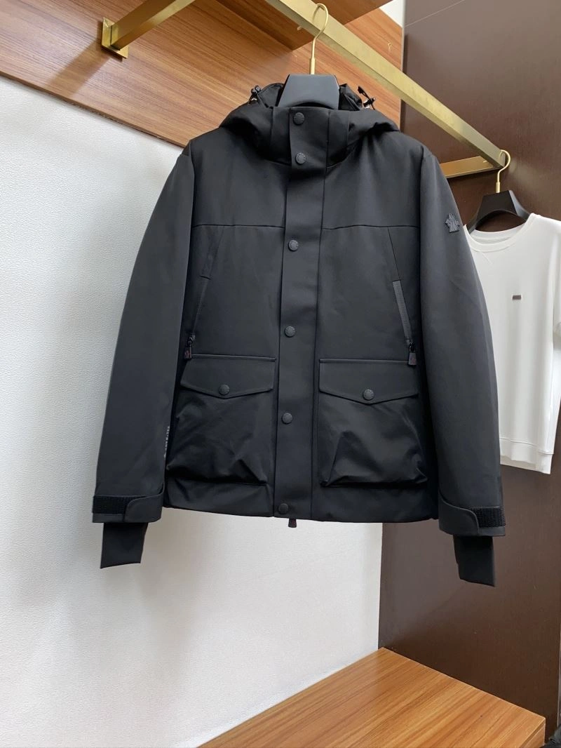 Stylish Moncler Down Jackets 144281