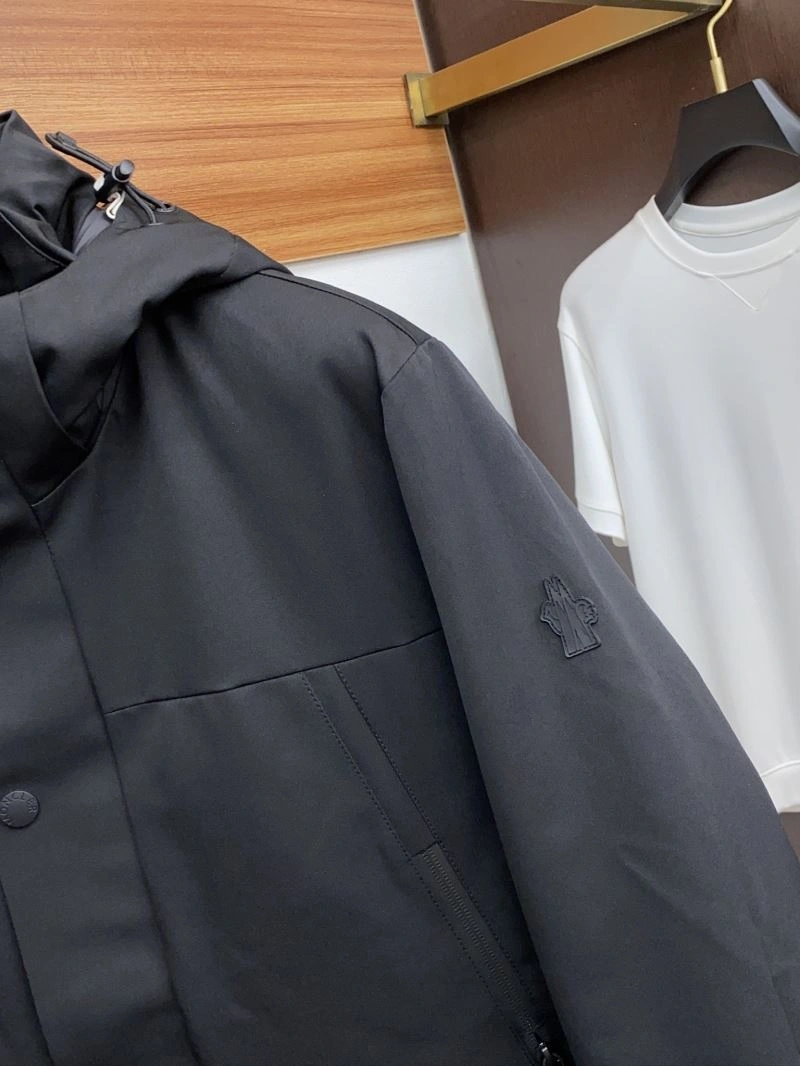 Stylish Moncler Down Jackets 144281