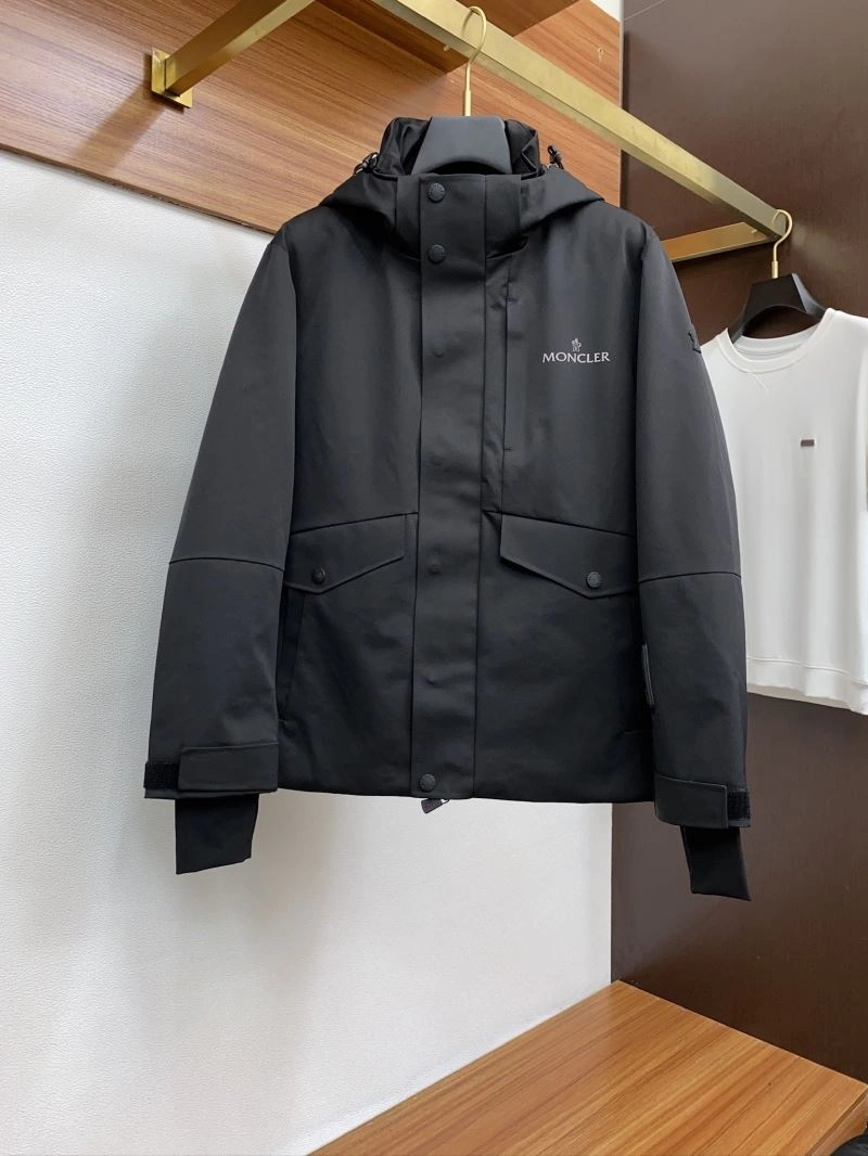 Seasonal Moncler Down Jackets 144279