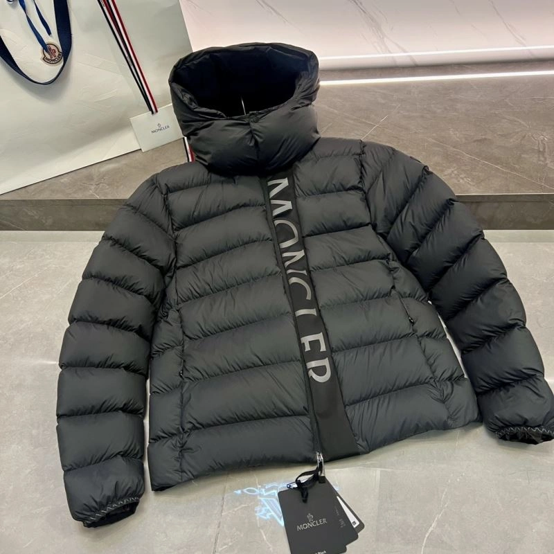 EasyMatch Moncler Down Jackets 144276