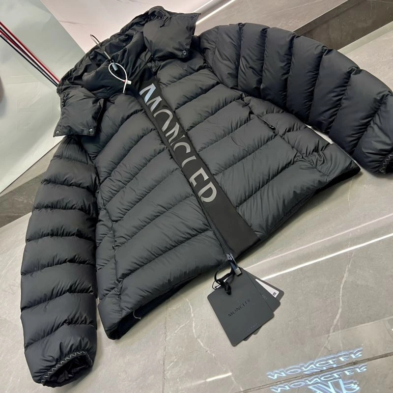EasyMatch Moncler Down Jackets 144276