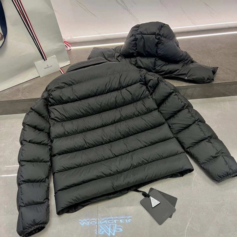EasyMatch Moncler Down Jackets 144276