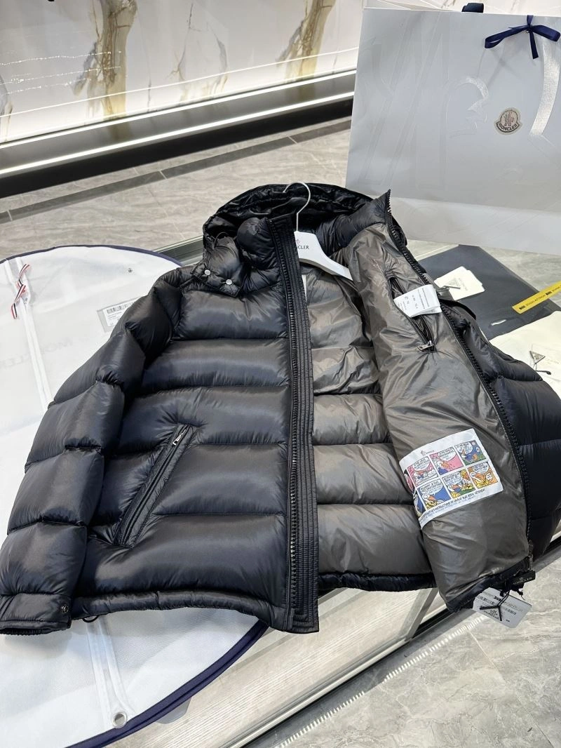 Trendsetting Moncler Down Jackets 144283