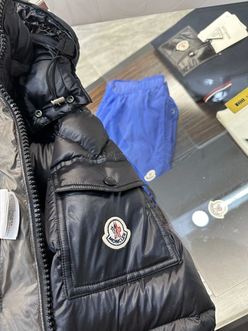 Trendsetting Moncler Down Jackets 144283