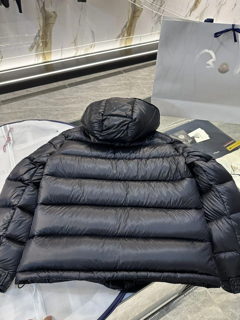 Trendsetting Moncler Down Jackets 144283