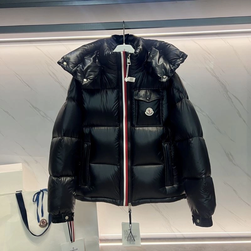 Moncler Down Jackets Flexible 144274