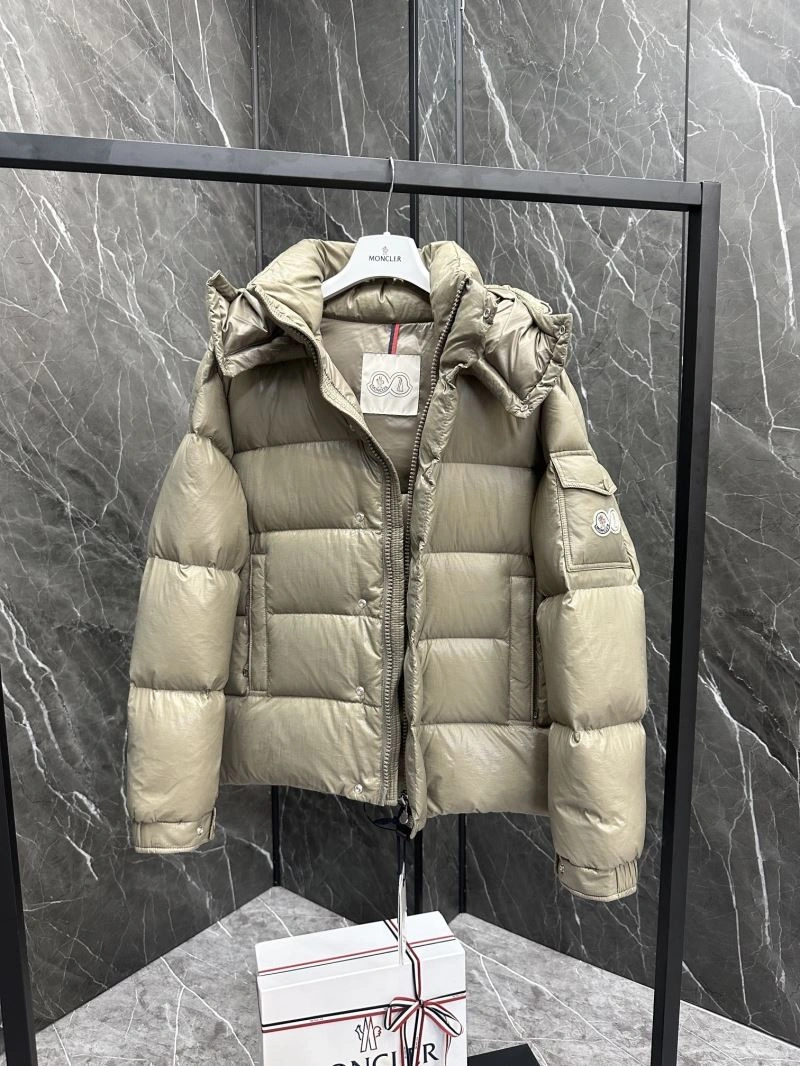 Moncler Down Jackets Snug 144272