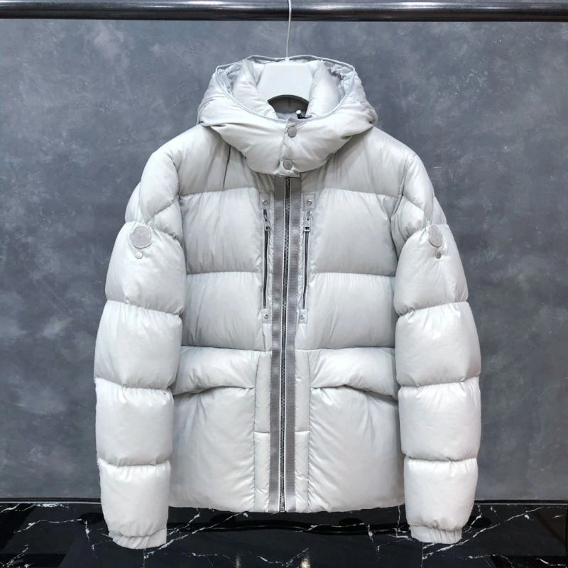 Moncler Down Jackets Original 144275