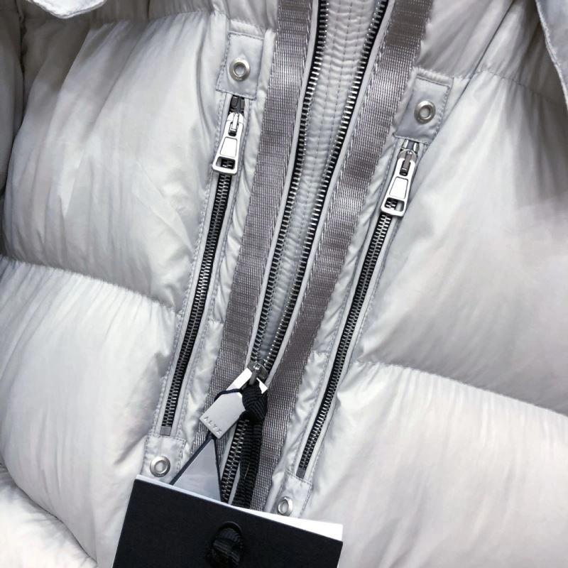 Moncler Down Jackets Original 144275