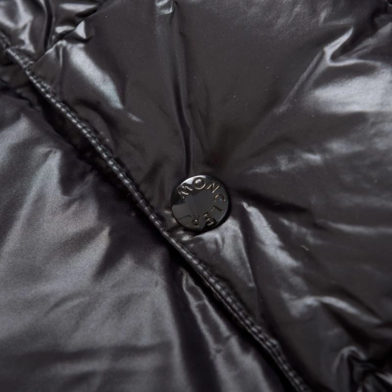 Moncler Down Jackets Stretchable 144269