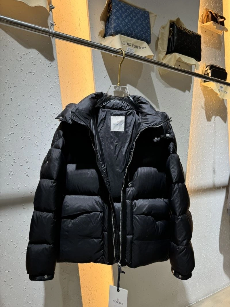 WellDesigned Moncler Down Jackets 144266