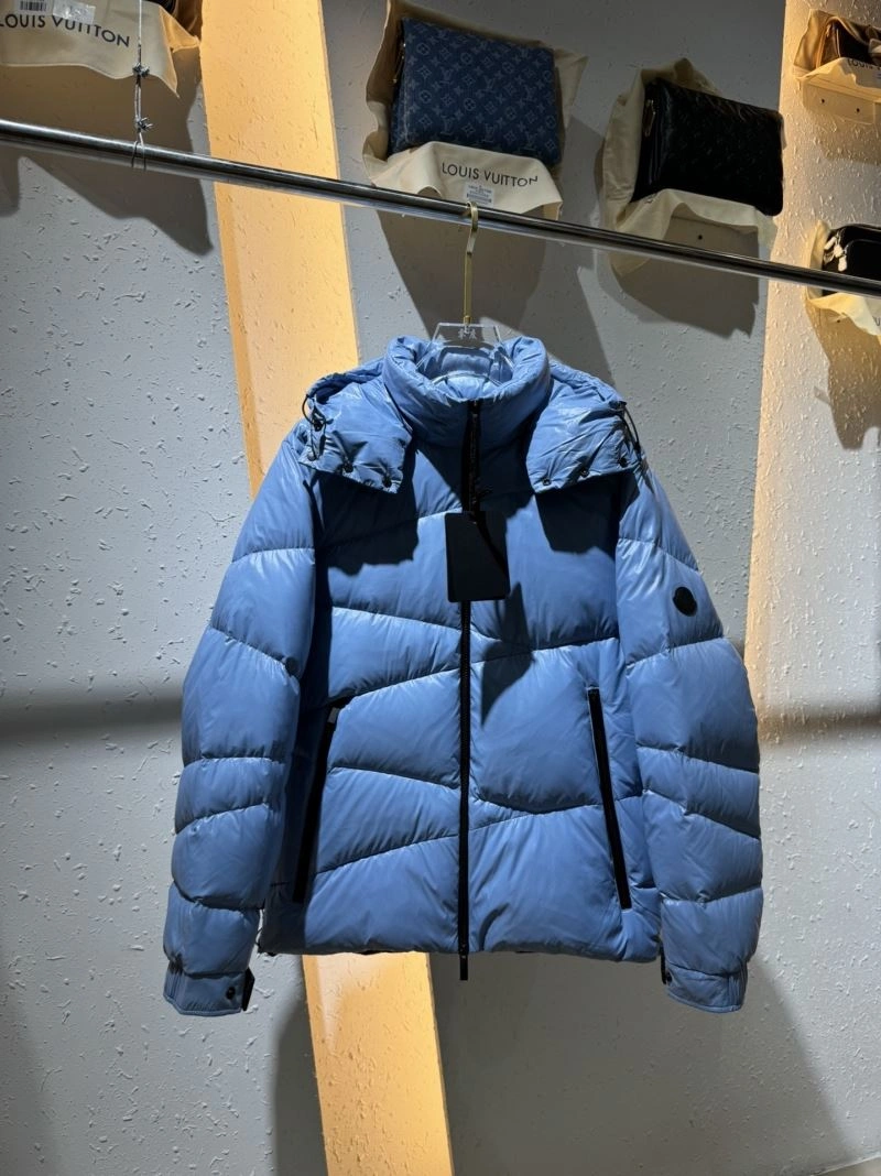 Moncler Down Jackets OnTrend 144270