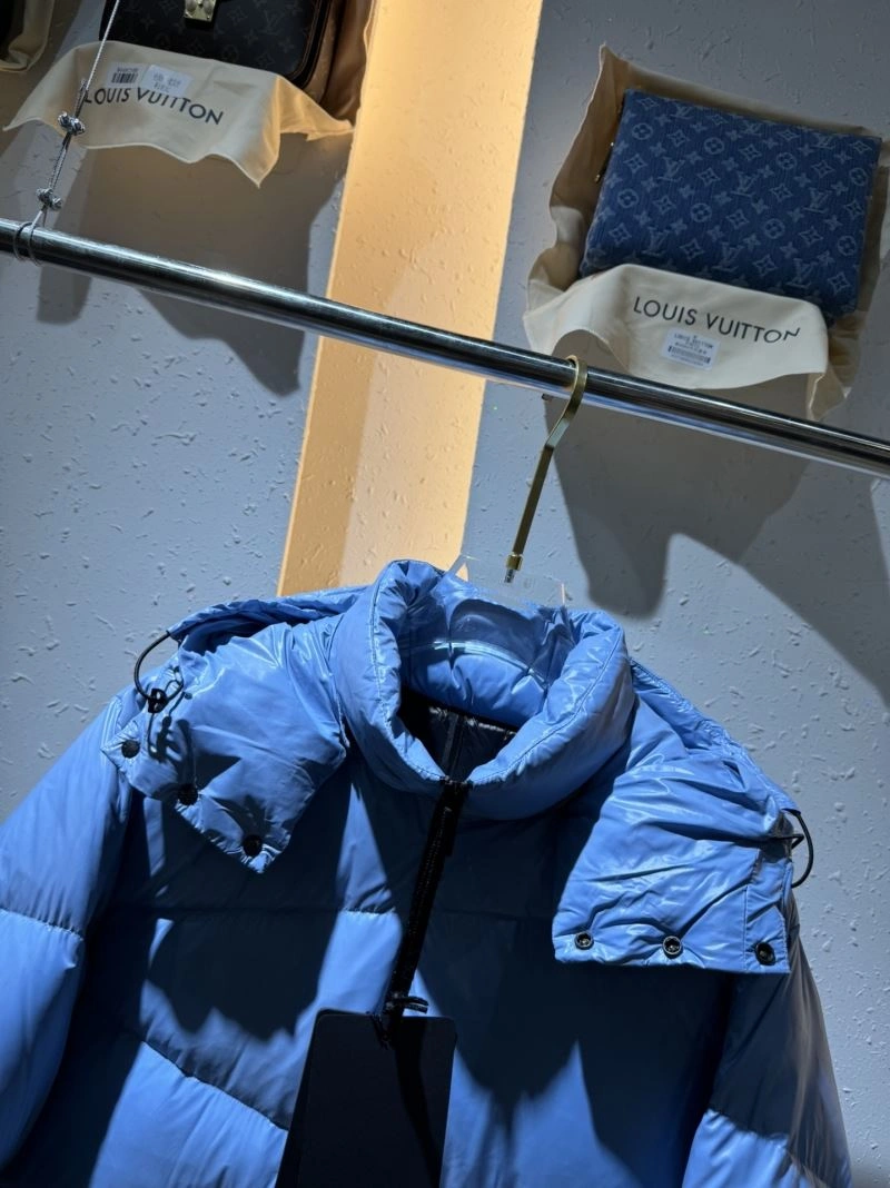 Moncler Down Jackets OnTrend 144270