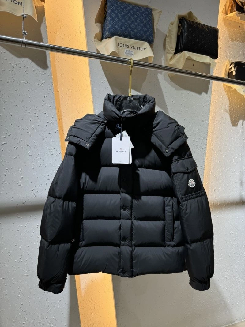 Moncler Down Jackets TimelessDesign 144257