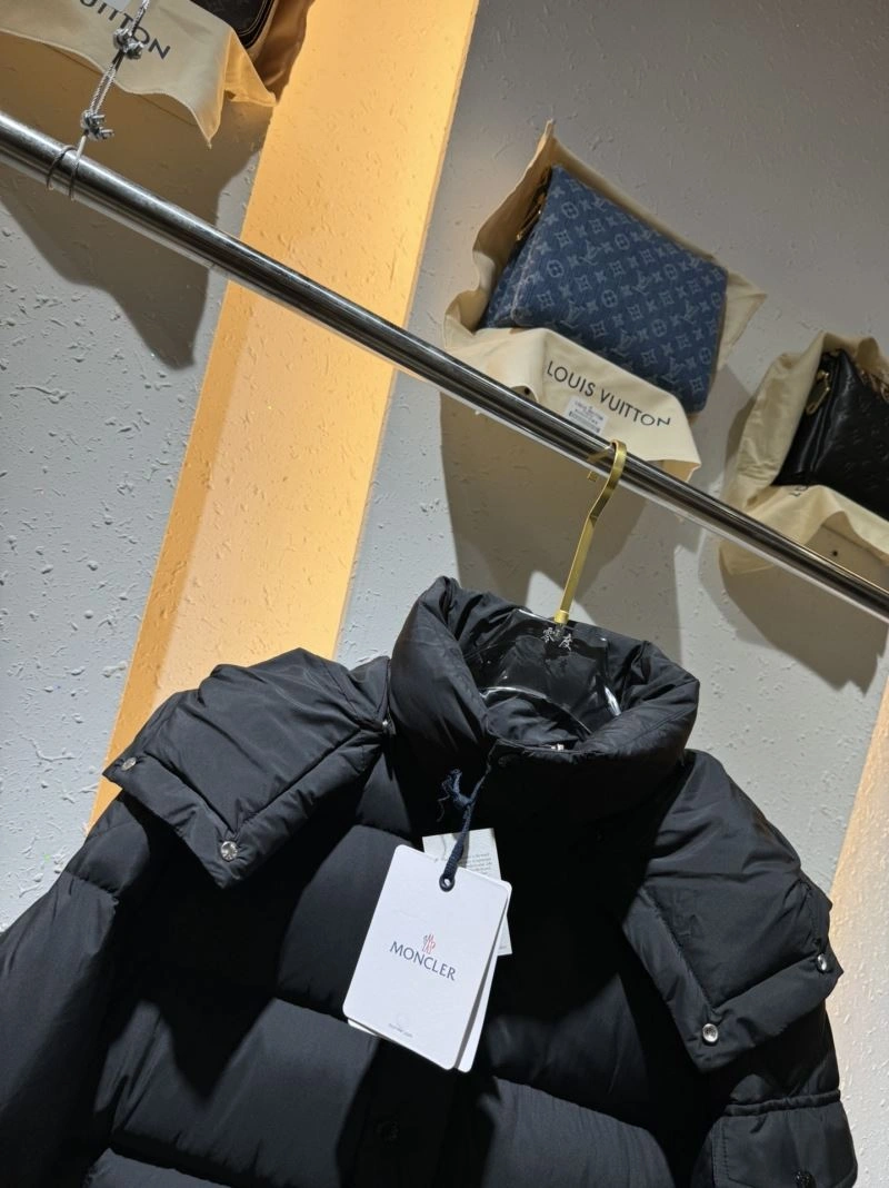 Moncler Down Jackets TimelessDesign 144257