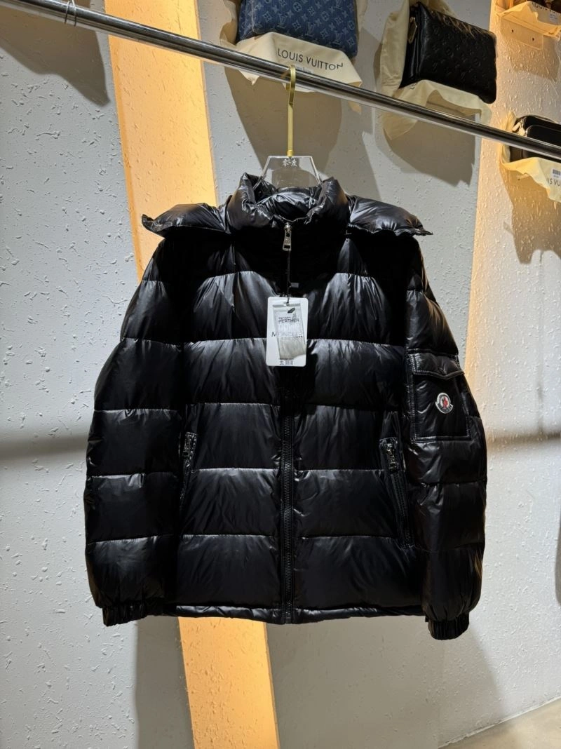 Affordable Moncler Down Jackets 144252