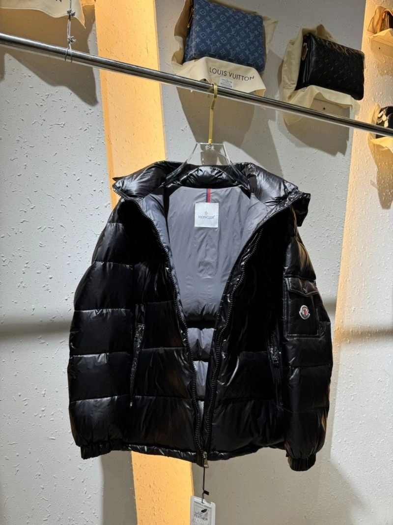 Affordable Moncler Down Jackets 144252
