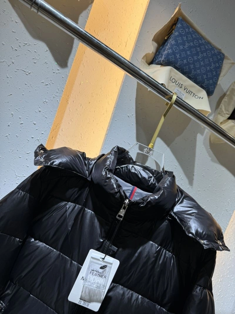 Affordable Moncler Down Jackets 144252