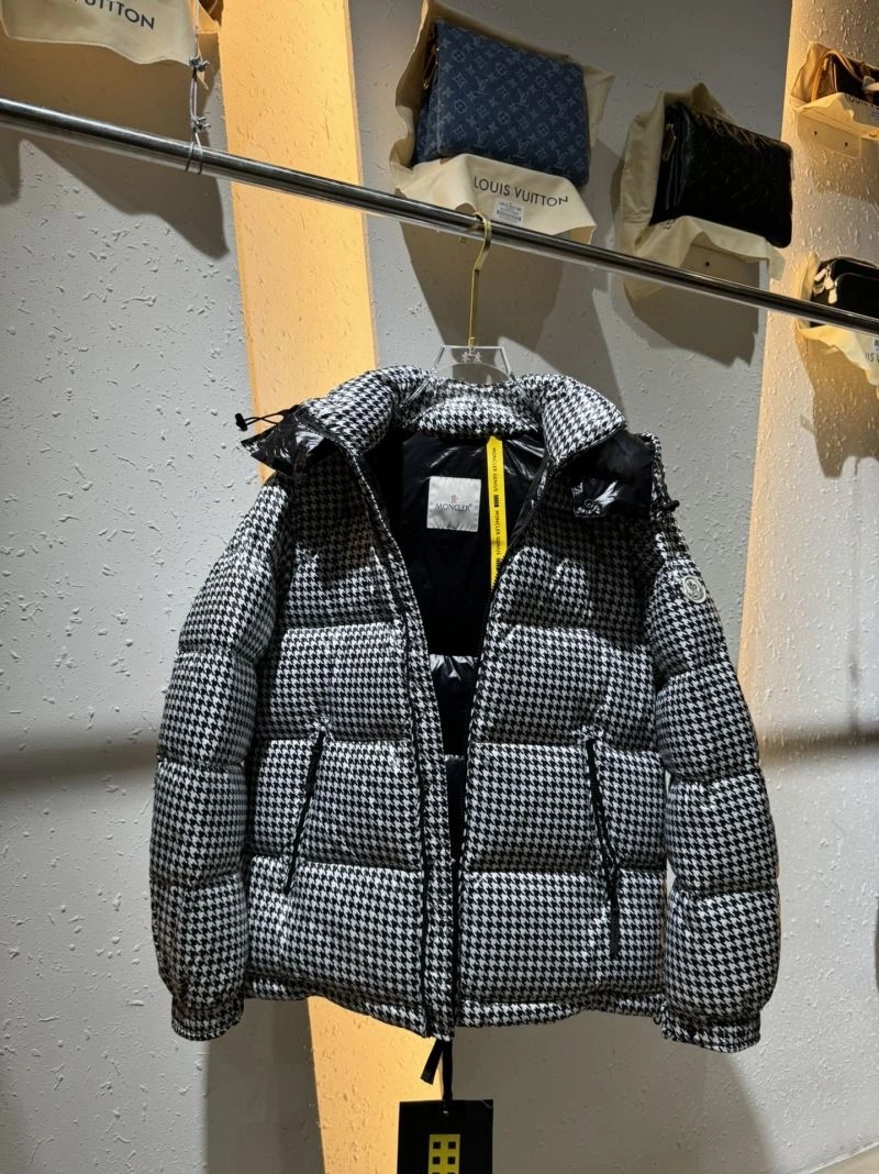 Moncler Down Jackets ComfortFit 144251