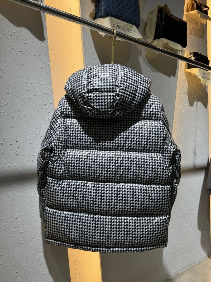 Moncler Down Jackets ComfortFit 144251
