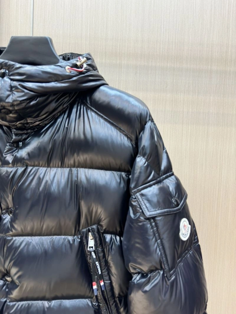 Effortless Moncler Down Jackets 144246