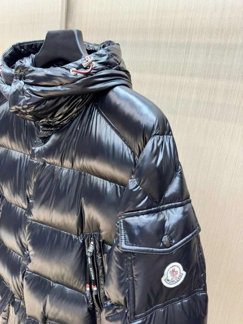 Effortless Moncler Down Jackets 144246