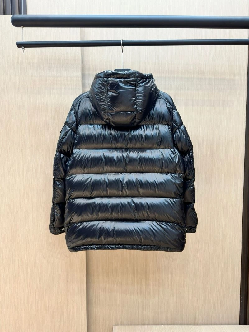 Effortless Moncler Down Jackets 144246
