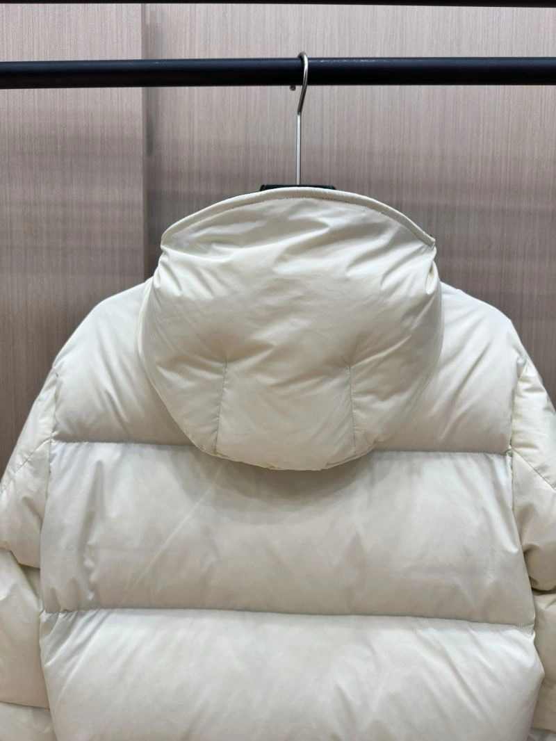 Moncler Down Jackets ZeroBulk 144244