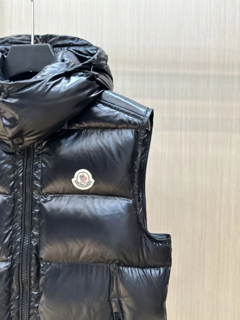Moncler Down Jackets DailyWear 144261
