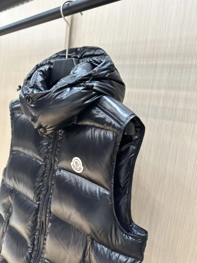Moncler Down Jackets DailyWear 144261