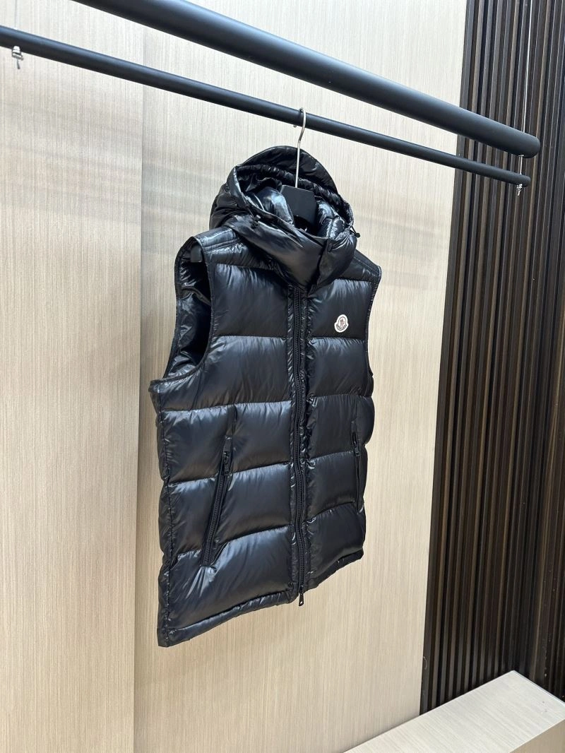 Moncler Down Jackets DailyWear 144261