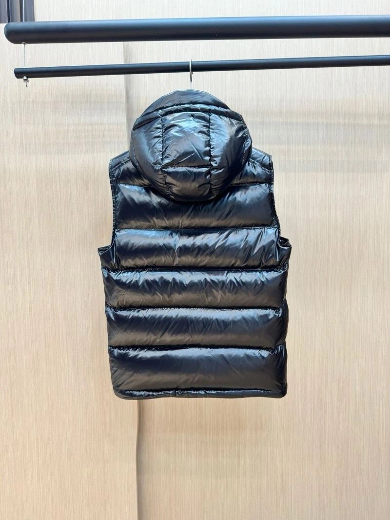 Moncler Down Jackets DailyWear 144261