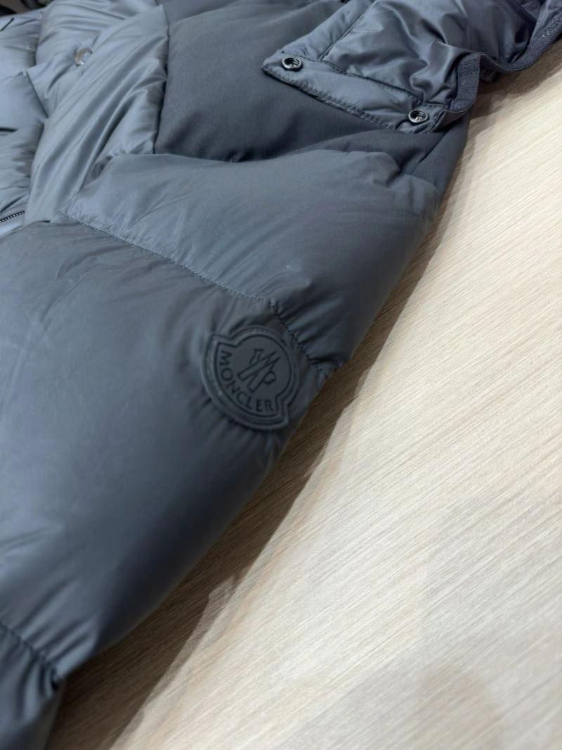 Minimalist Moncler Down Jackets 144236