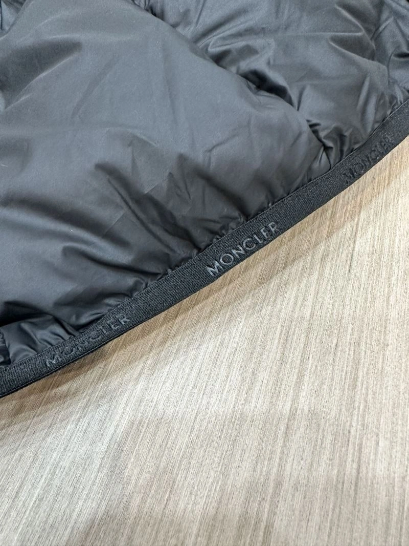 Minimalist Moncler Down Jackets 144236