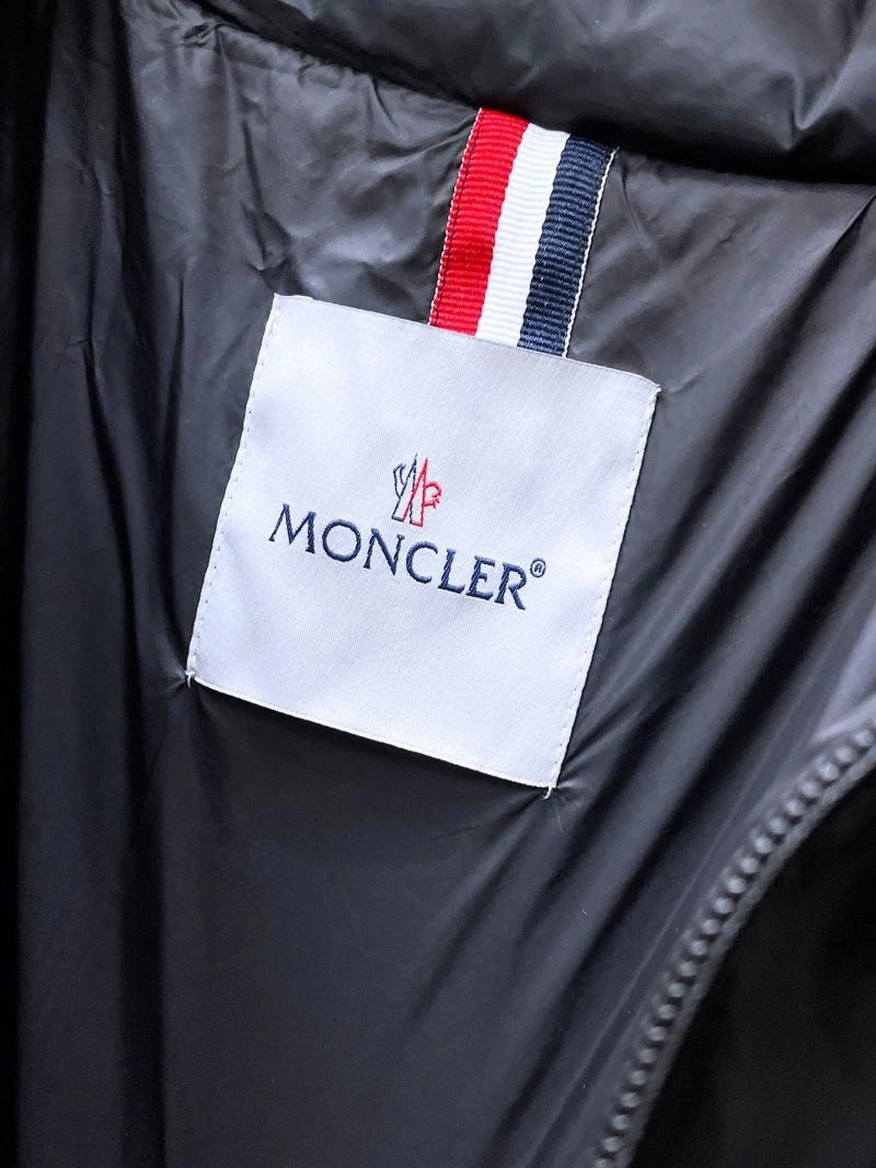 Moncler Down Jackets Original 144240