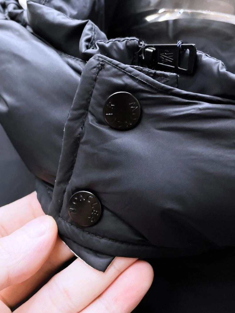 Moncler Down Jackets Original 144240