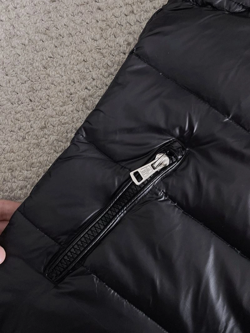 Moncler Down Jackets EasyCare 144237