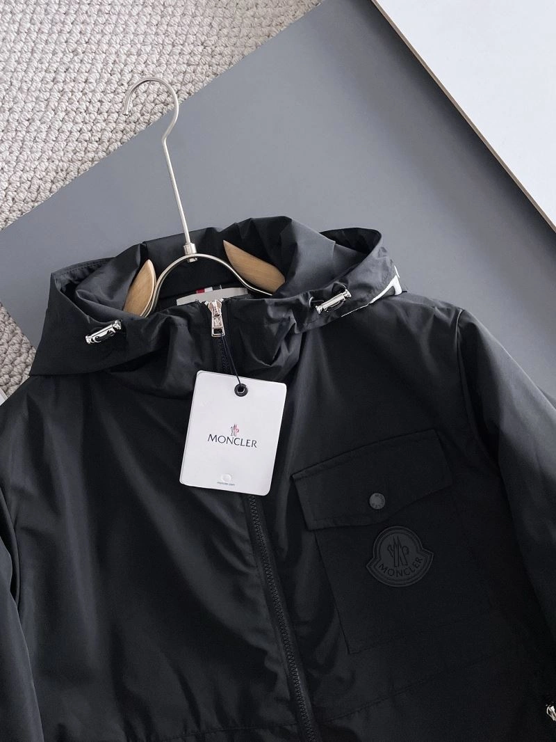 SunProtective Moncler Down Jackets 144235