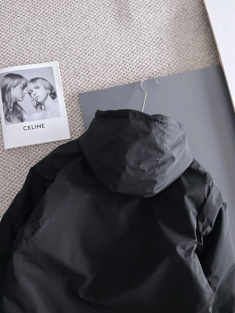 Moncler Down Jackets MultiPurpose 144233