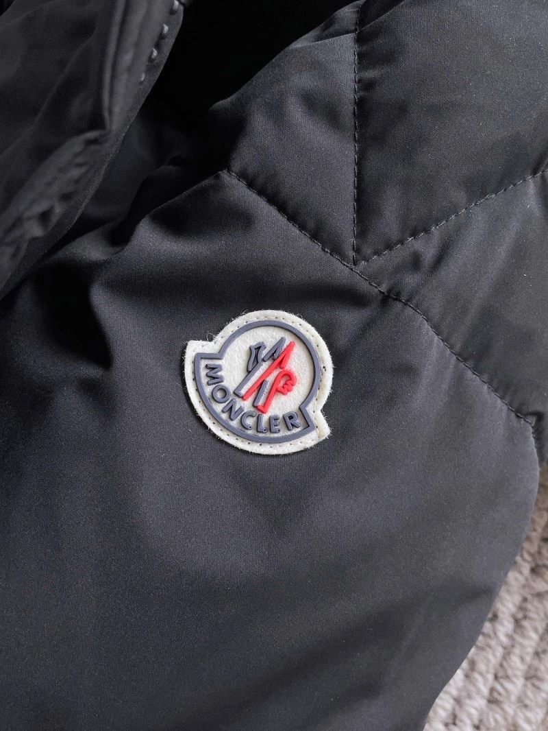Moncler Down Jackets WaterResistant 144227