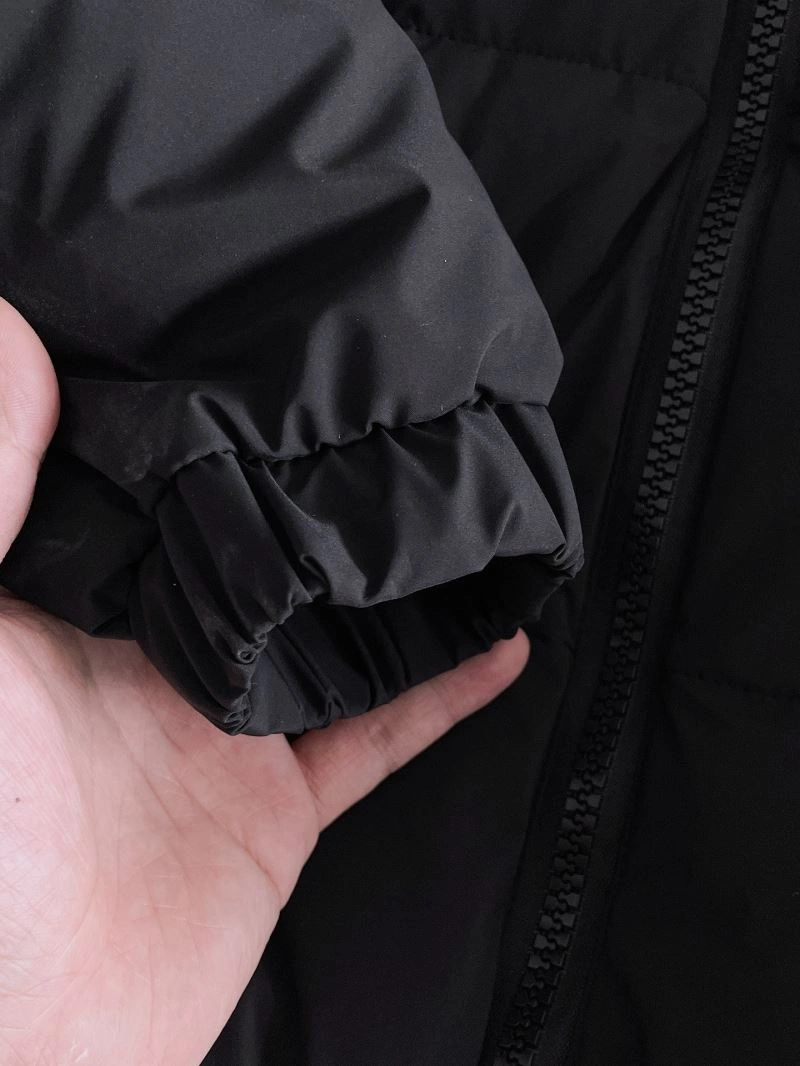 Classic Moncler Down Jackets 144230