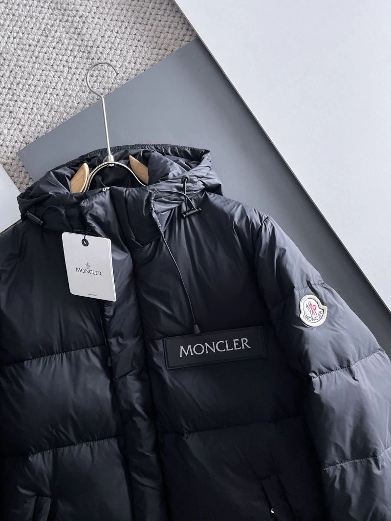 Unisex Moncler Down Jackets 144229
