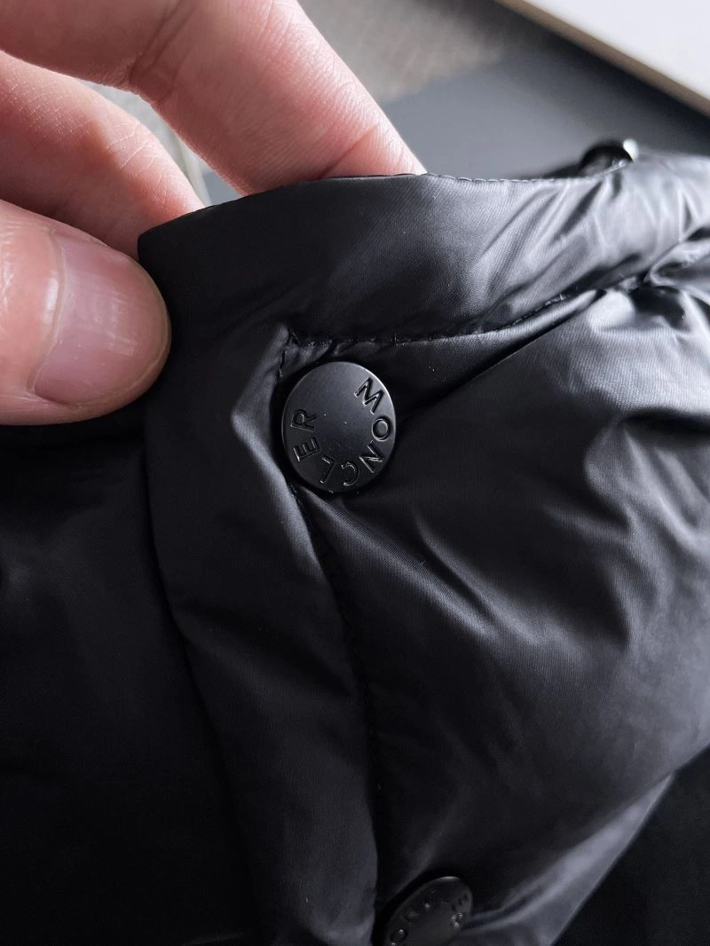 EasyMatch Moncler Down Jackets 144228