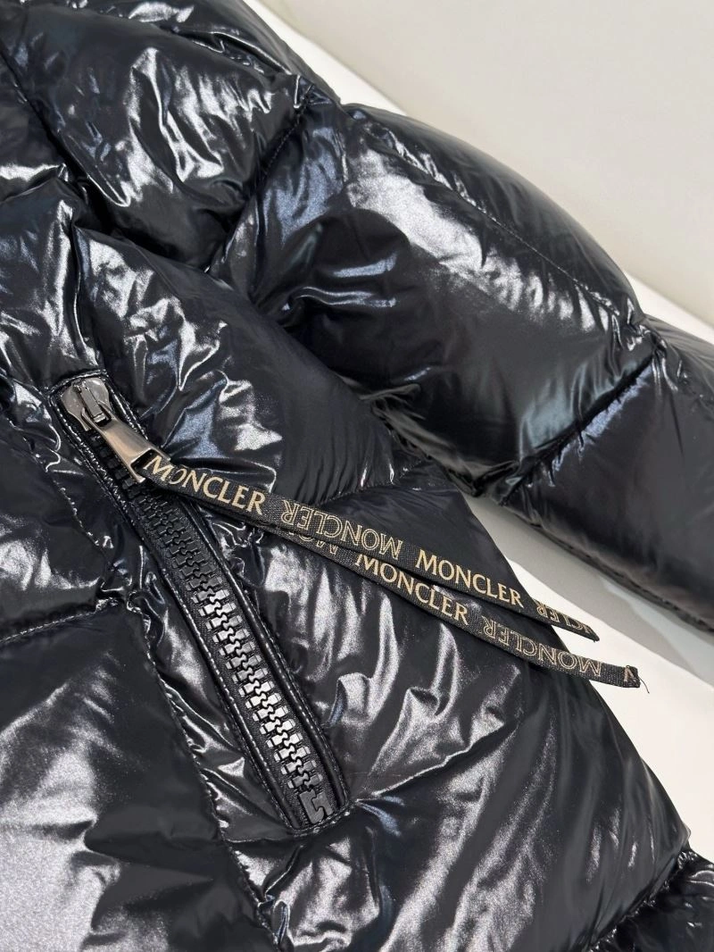 Moncler Down Jackets Flexible 144218