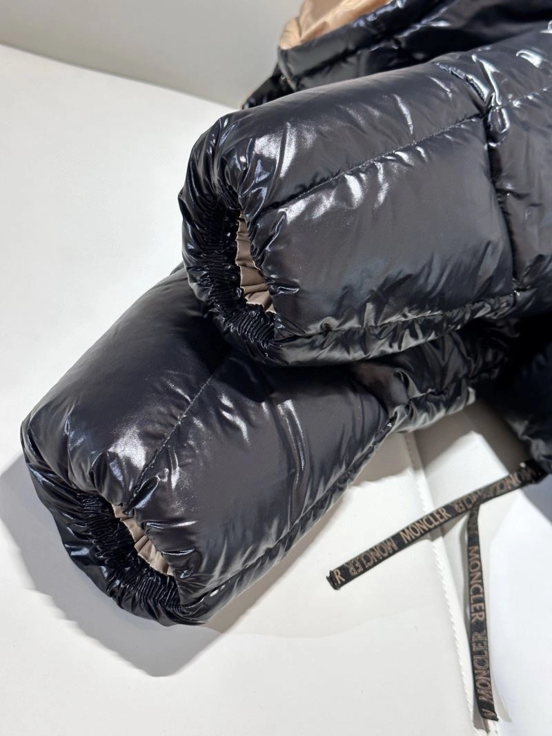 Moncler Down Jackets Flexible 144218