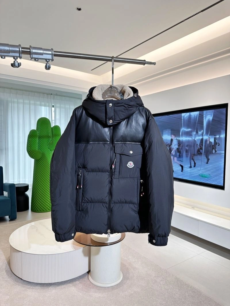 Flexible Moncler Down Jackets 144217