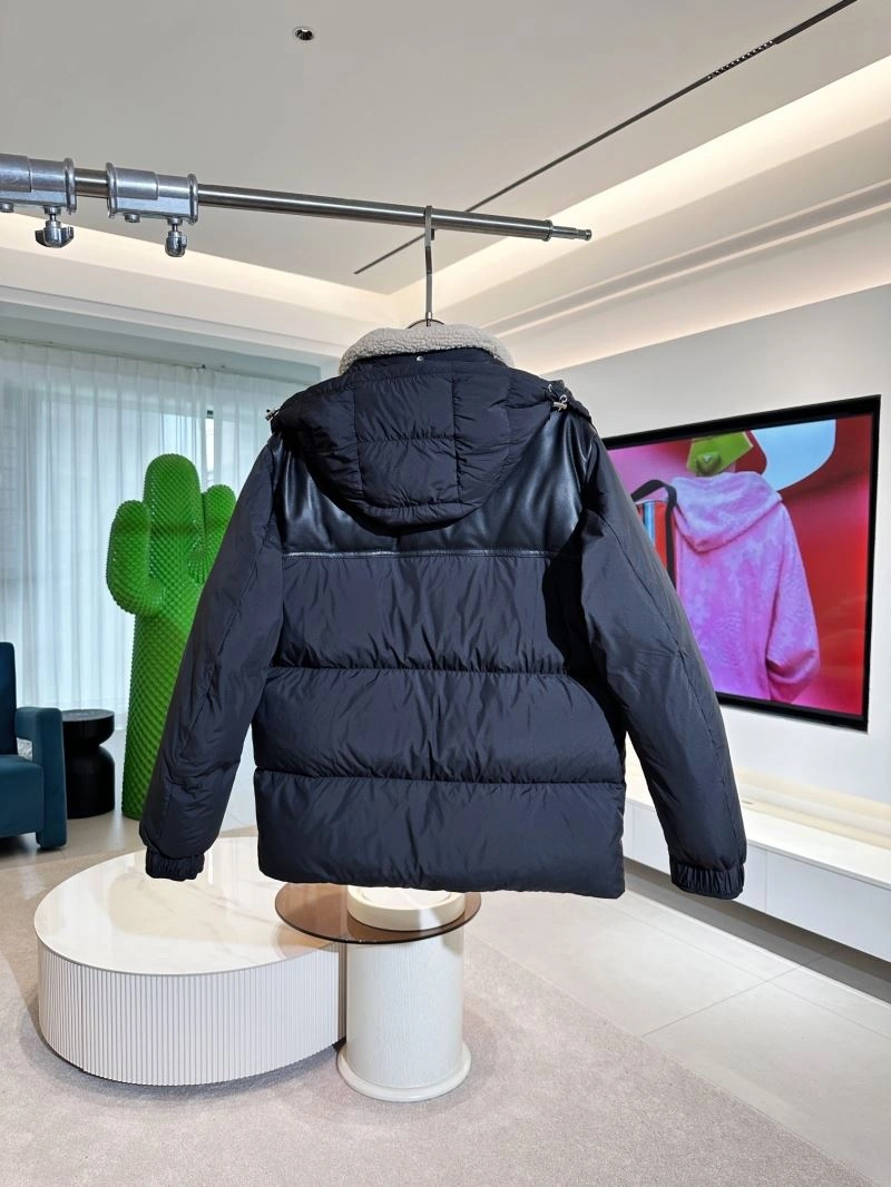 Flexible Moncler Down Jackets 144217